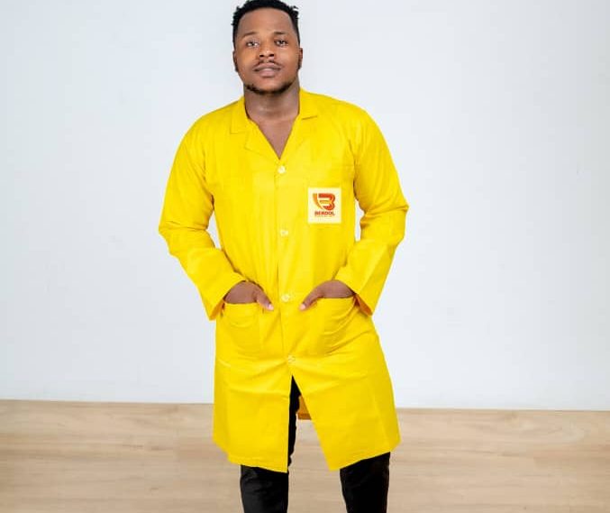 WhatsApp Image 2025-05-13 à 18.50.21_ea8765ff