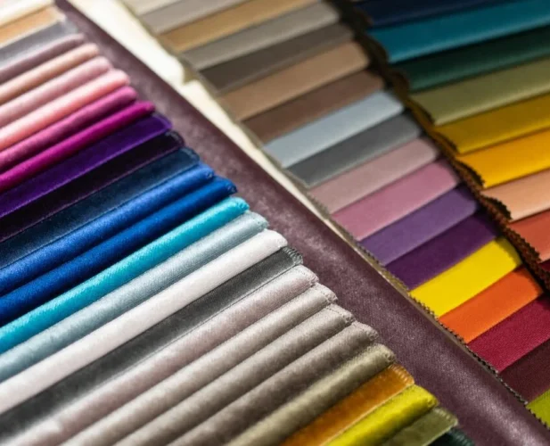 catalog-of-multi-colored-fabric-samples-textile-in-TXEYEQX-1024x683